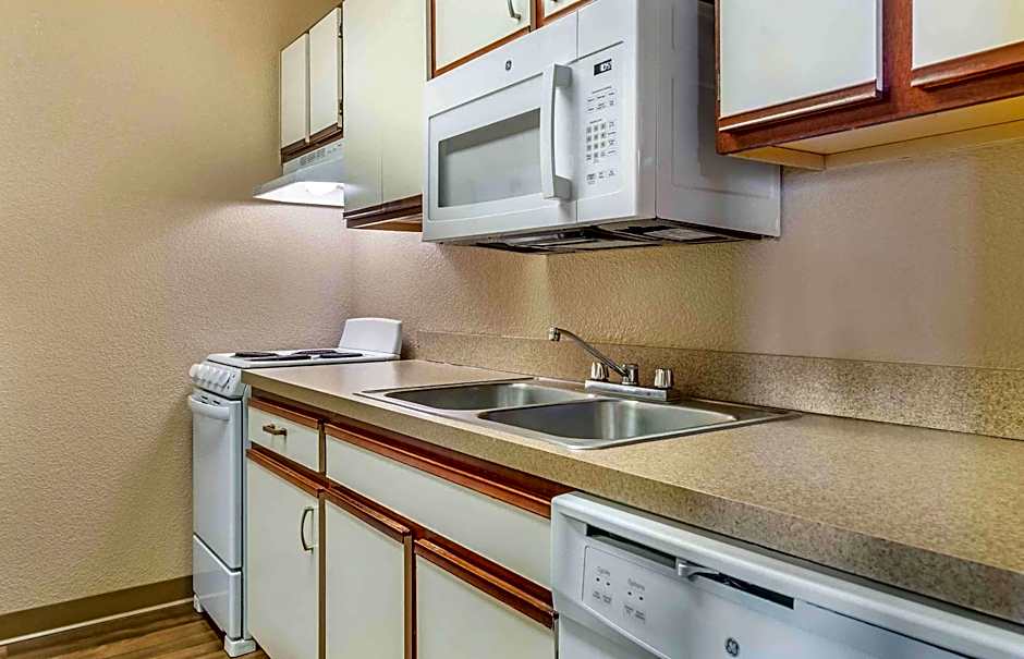 Extended Stay America Select Suites - Detroit - Ann Arbor - University South