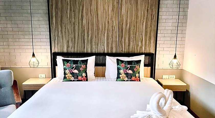 PP Grand Kamala Hotel