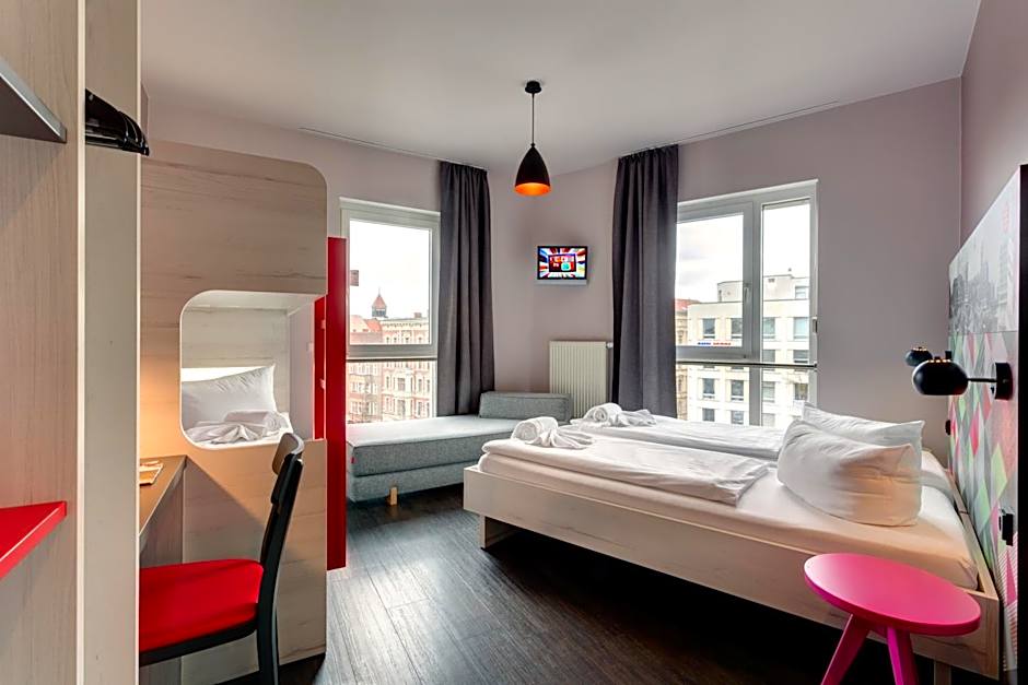 MEININGER Hotel Berlin Alexanderplatz