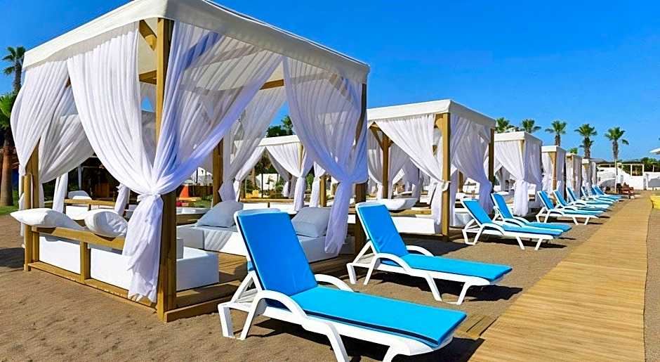 Lara Beach Homes