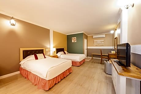 Standard - (2 Single Beds)