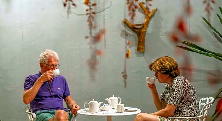 The Mountain Courtyard