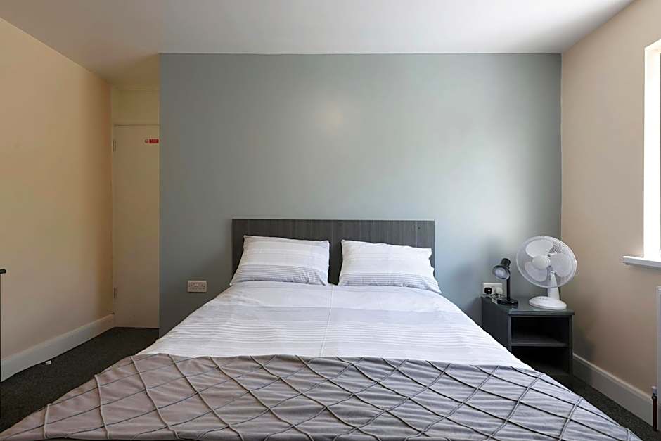 OYO Honeycroft Lodge