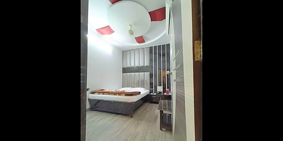 Hotel Broadway Colaba