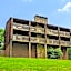 Highland Hills Motel & Cabins