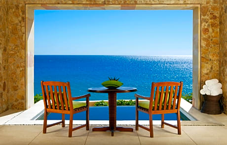 King Junior Suite With Plunge Pool
