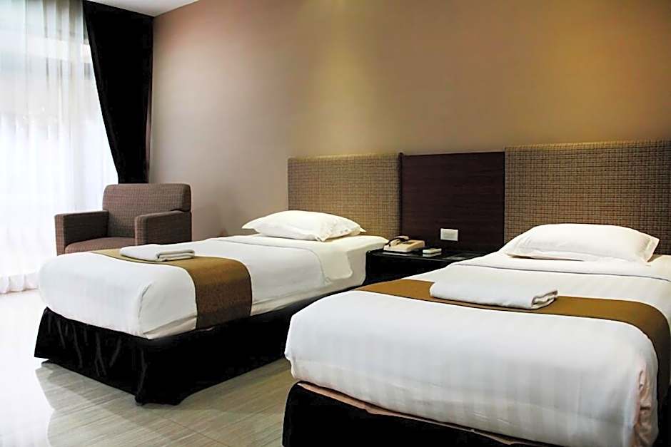 New Grand Park Hotel