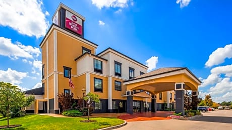 Best Western Barsana Hotel & Suites
