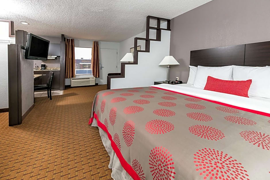 Ramada by Wyndham El Paso