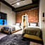 La Suite Hotel