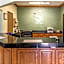 Quality Inn at Collins Road - Cedar Rapids