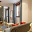 Apt with Antique Floor & lots of Sun Light