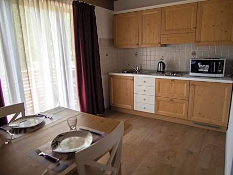 One-Bedroom Apartment - Split Level