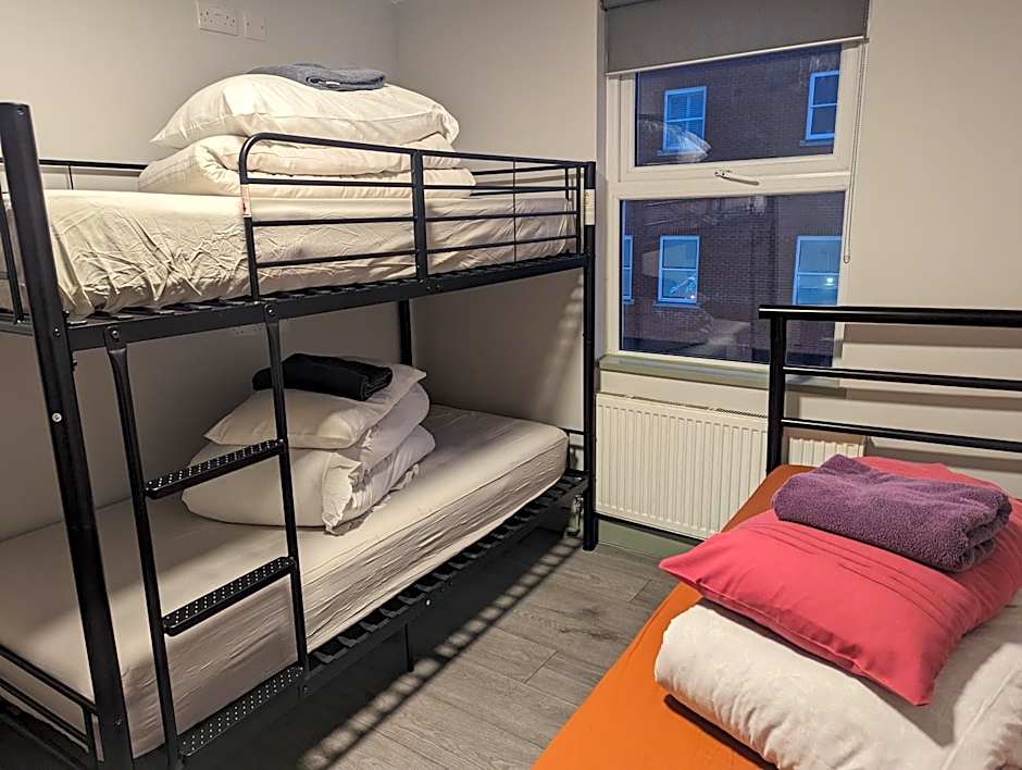 Hostel Rooms In Camden