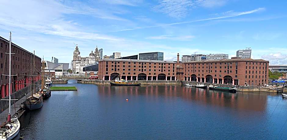 Holiday Inn Express Liverpool-Albert Dock By IHG