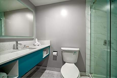 Queen Room - Non Smoking