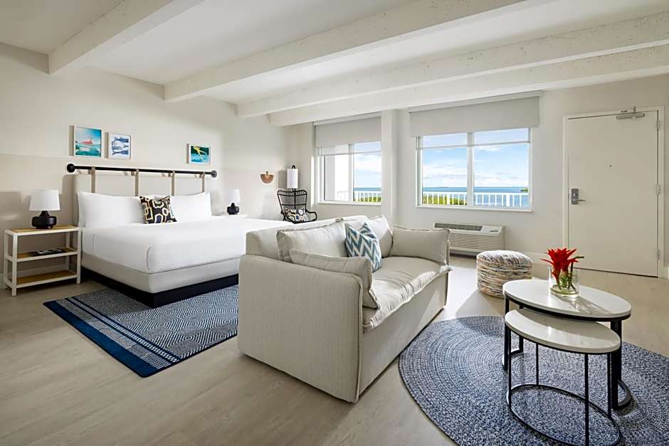 Blue Flamingo Resort Key West