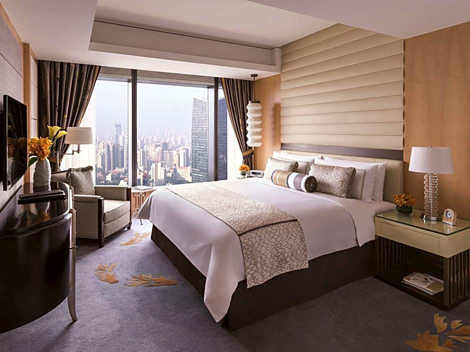 Photo 1 of 8 of Executive Suite
