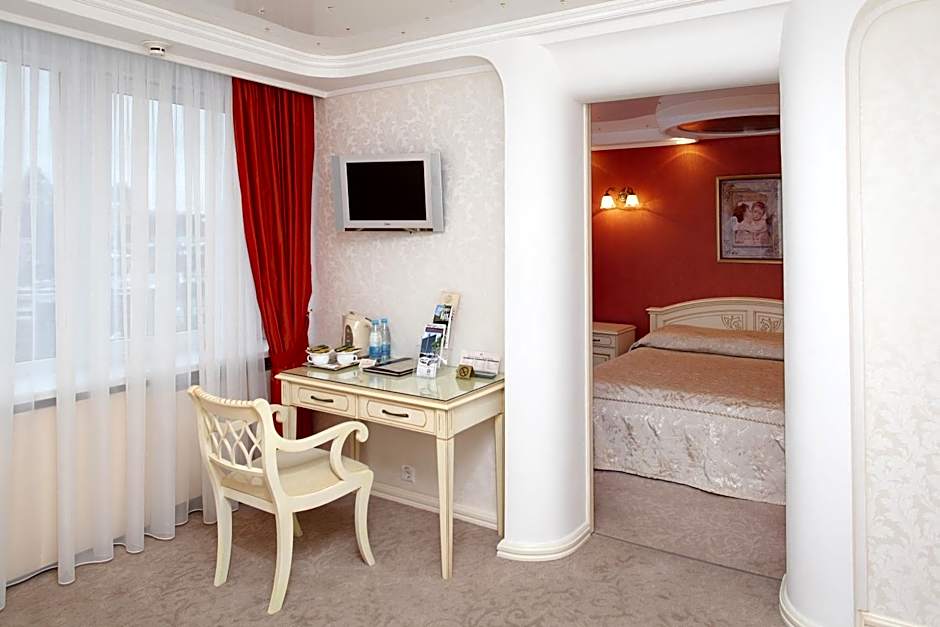 Premier Hotel Rus
