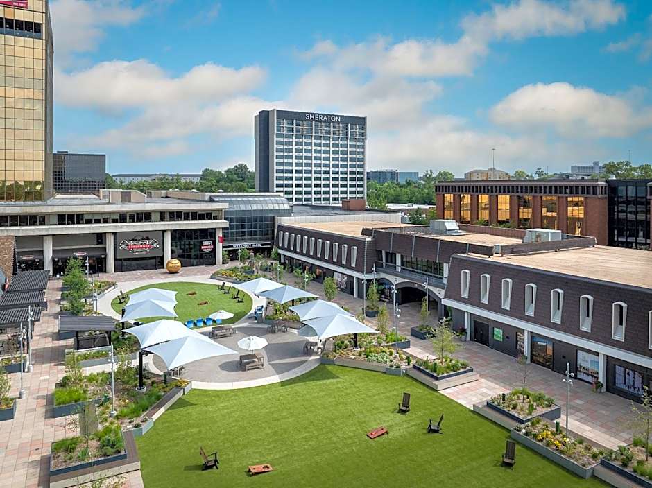 Sheraton Westport Plaza Hotel St. Louis