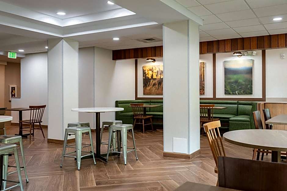 Fairfield Inn & Suites by Marriott Atlanta Stonecrest