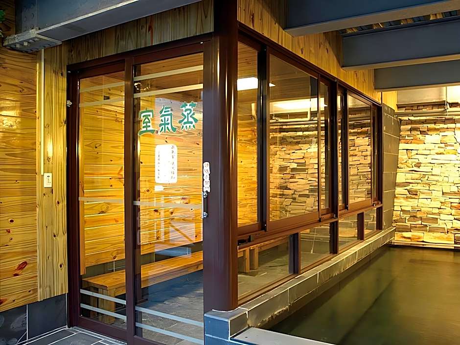 Ming Lu Holiday Hotel