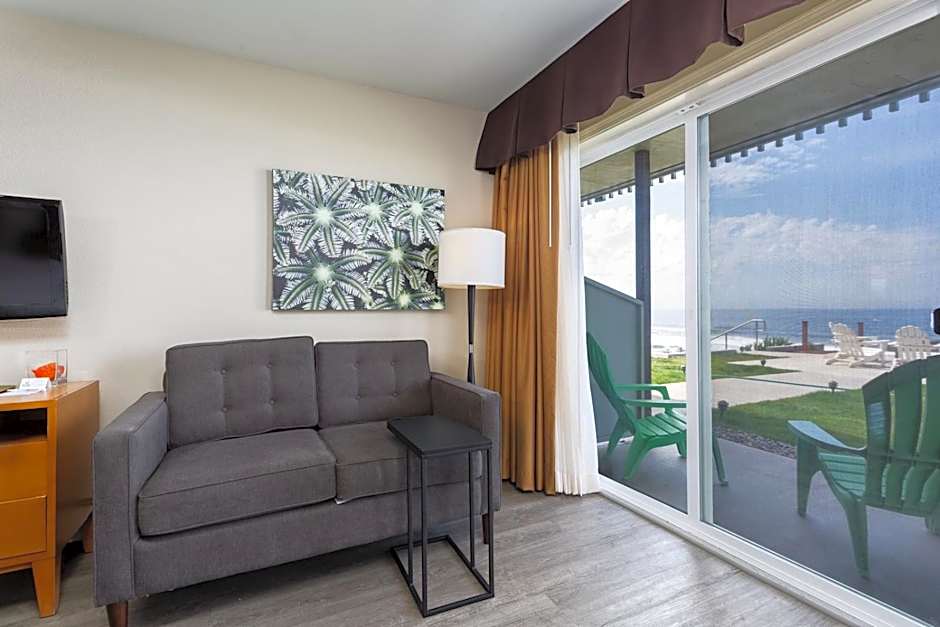 The Coho Oceanfront Lodge