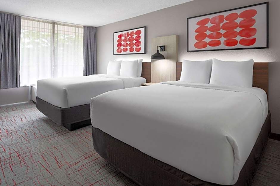 Hawthorn Extended Stay by Wyndham Columbia / Ft. Jackson
