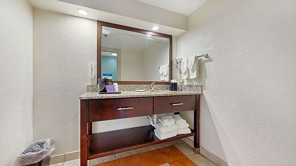 Sleep Inn & Suites Buffalo Airport