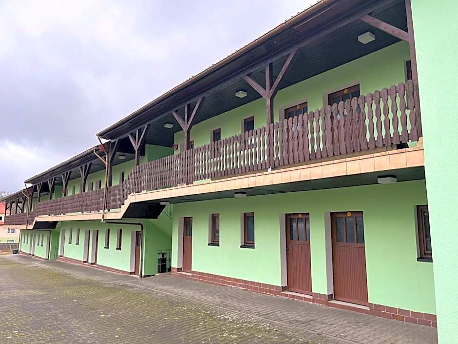 Sharma's Hotel