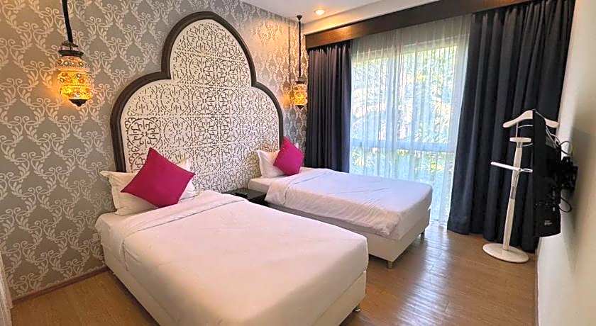 The Grand Morocc Hotel