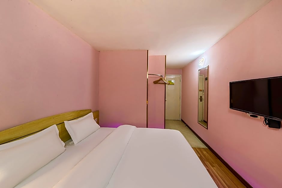 Haixiang Hotel (Guangzhou Baiyun Railway Station)