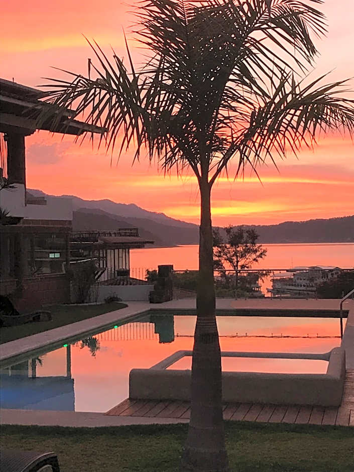 Hotel puesta del sol
