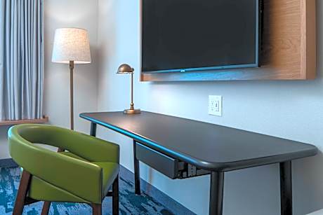 Suite, 1 King, Sofa bed