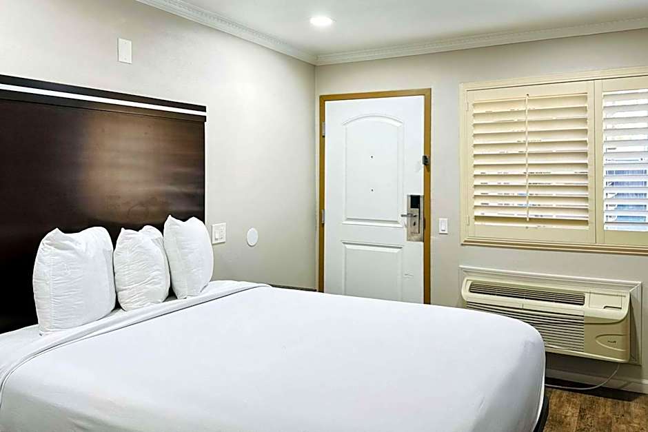 Rodeway Inn National City San Diego South