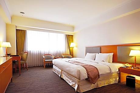 Deluxe Double Room with Bath