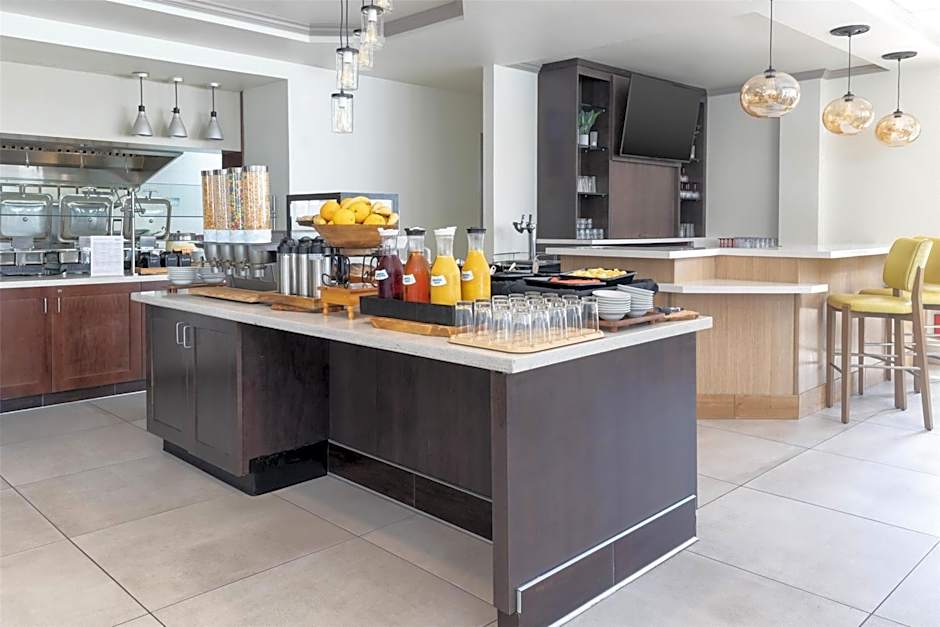 Hilton Garden Inn Ontario/Rancho Cucamonga