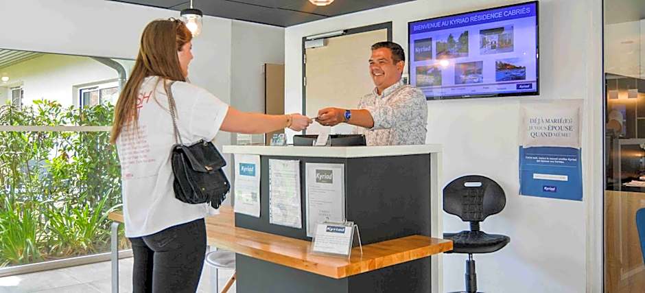 Kyriad Résidence Cabriès - Plan de Campagne