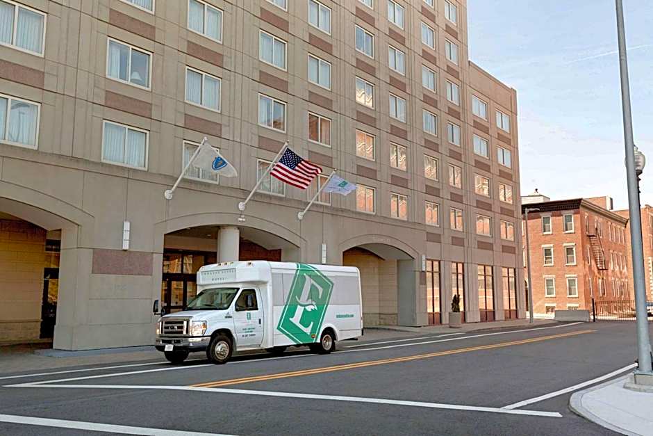 Embassy Suites By Hilton Hotel Boston At Logan Airport