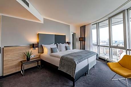 Standard Twin Room with Two Twin Beds