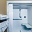 Microtel Inn & Suites By Wyndham Rogers