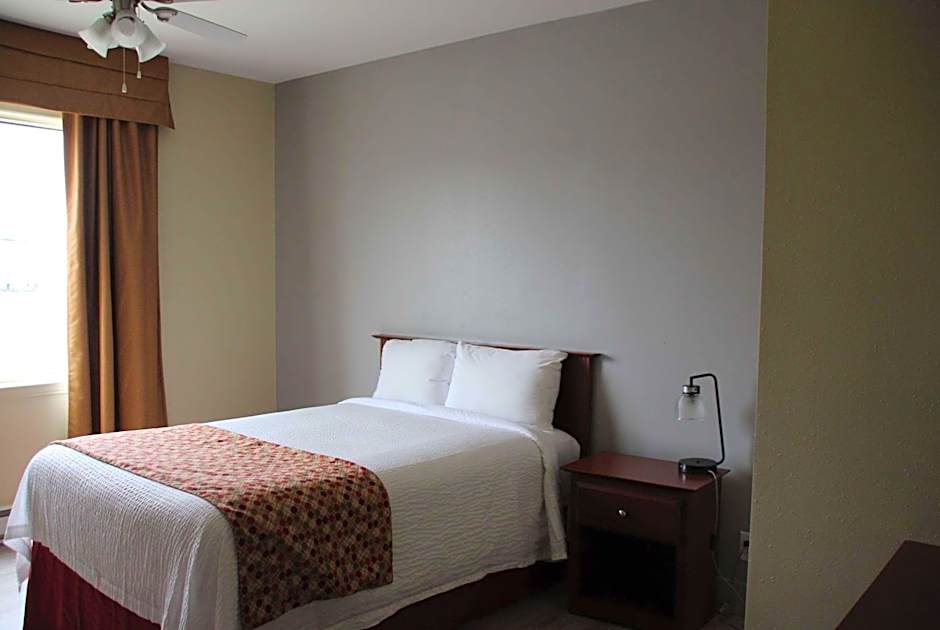 Super 8 by Wyndham Campbellton NB