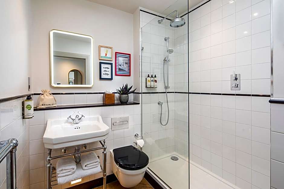 The White Horses by Everly Hotels Collection