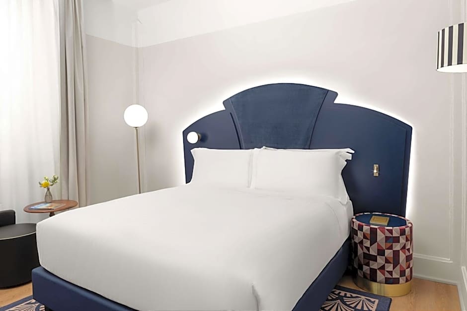 Anglo American Hotel Florence, Curio Collection by Hilton