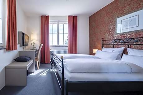 Double Room with Lake View