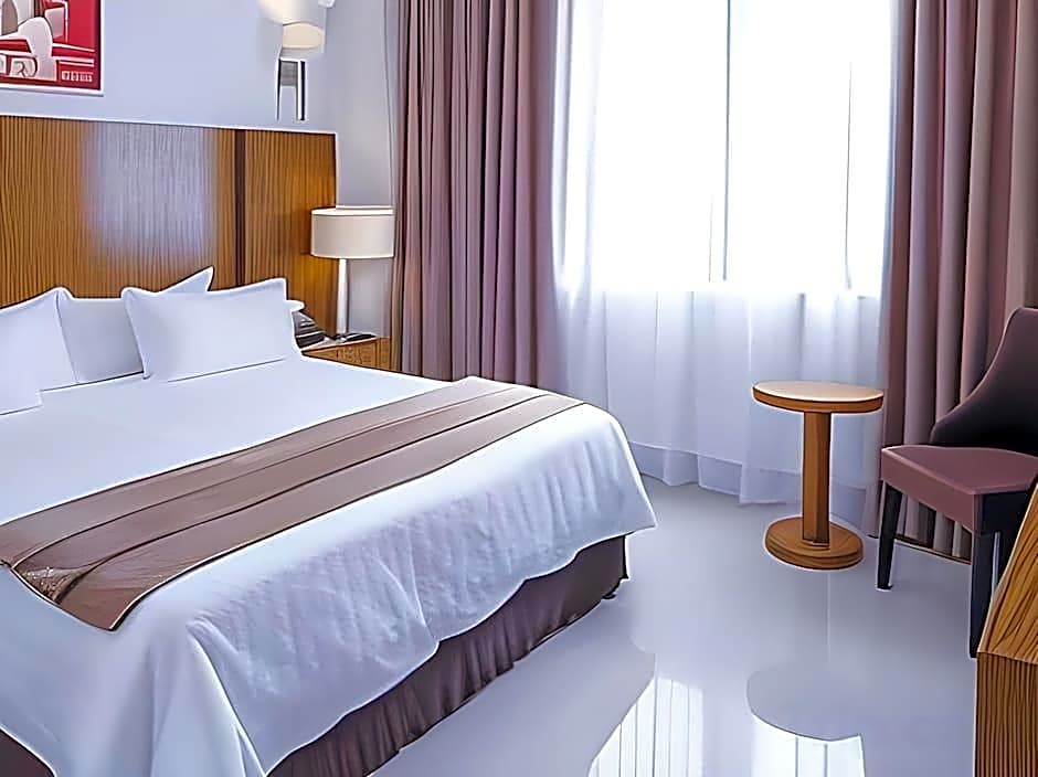 Palms Hotel