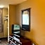 Studio 6 Chantilly VA Washington Dulles Airport