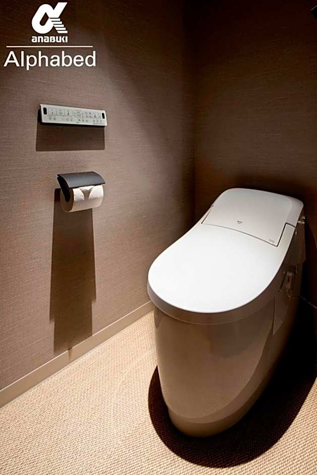 ALPHABED INN Takamatsuekimae