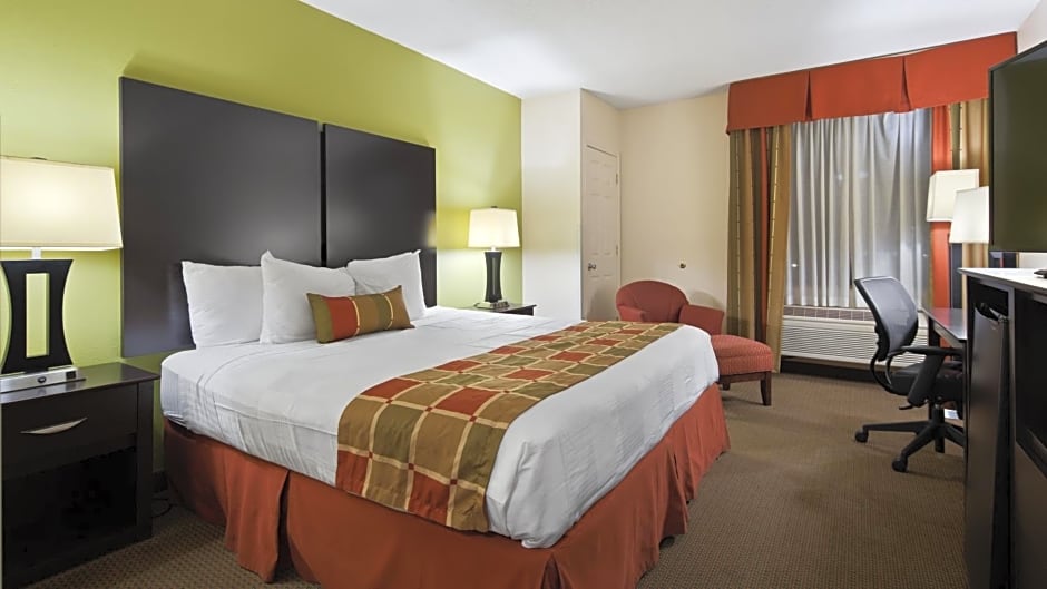 Best Western Plus Huntersville