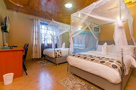 Standard Family Room